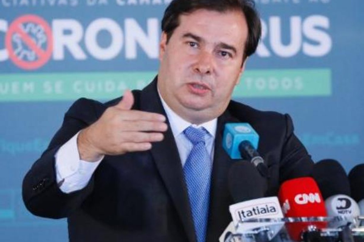 Maia diz que é possível discutir a reforma tributaria e a administrativa ao mesmo tempo