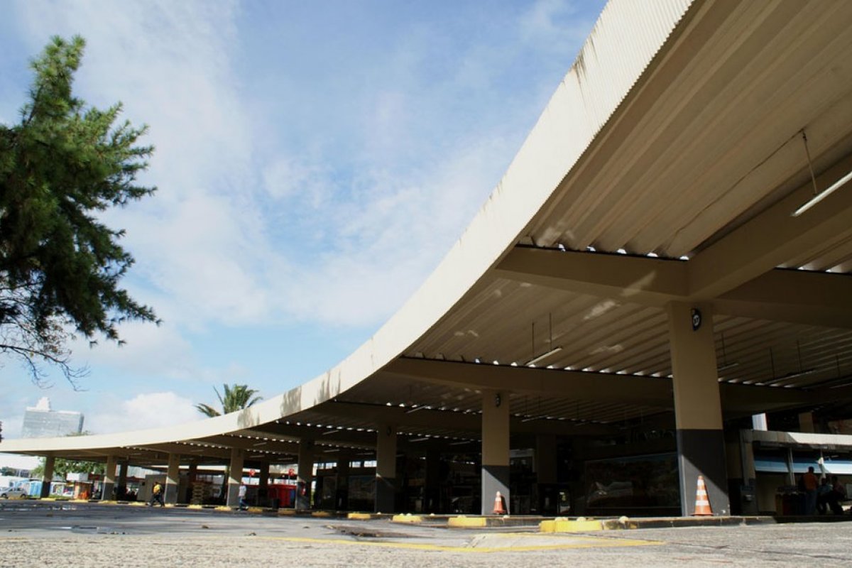 Covid-19: Três cidades baianas tem transporte intermunicipal suspenso