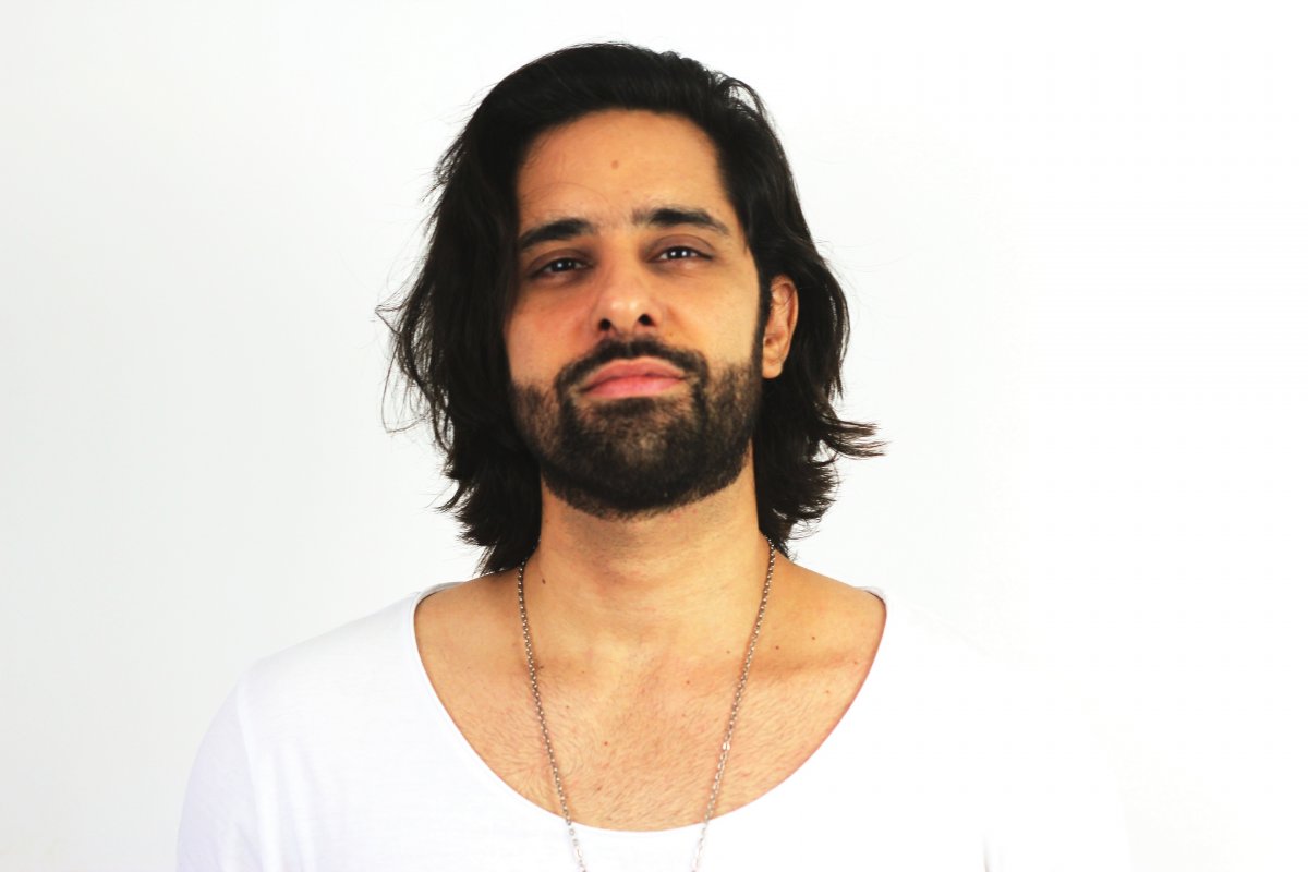 Victor Pedreira celebra novo momento na carreira e lança música inédita em setembro