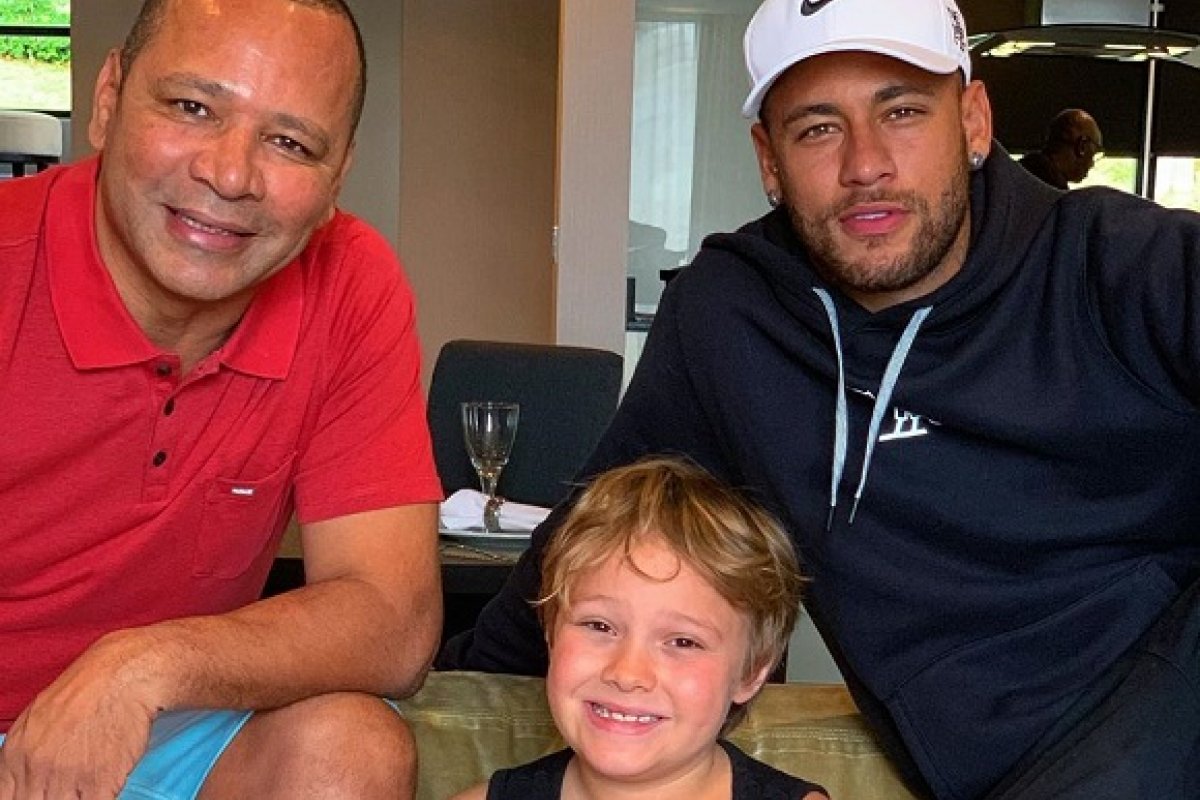 Pai de Neymar e filho do craque também testam positivo para Covid-19