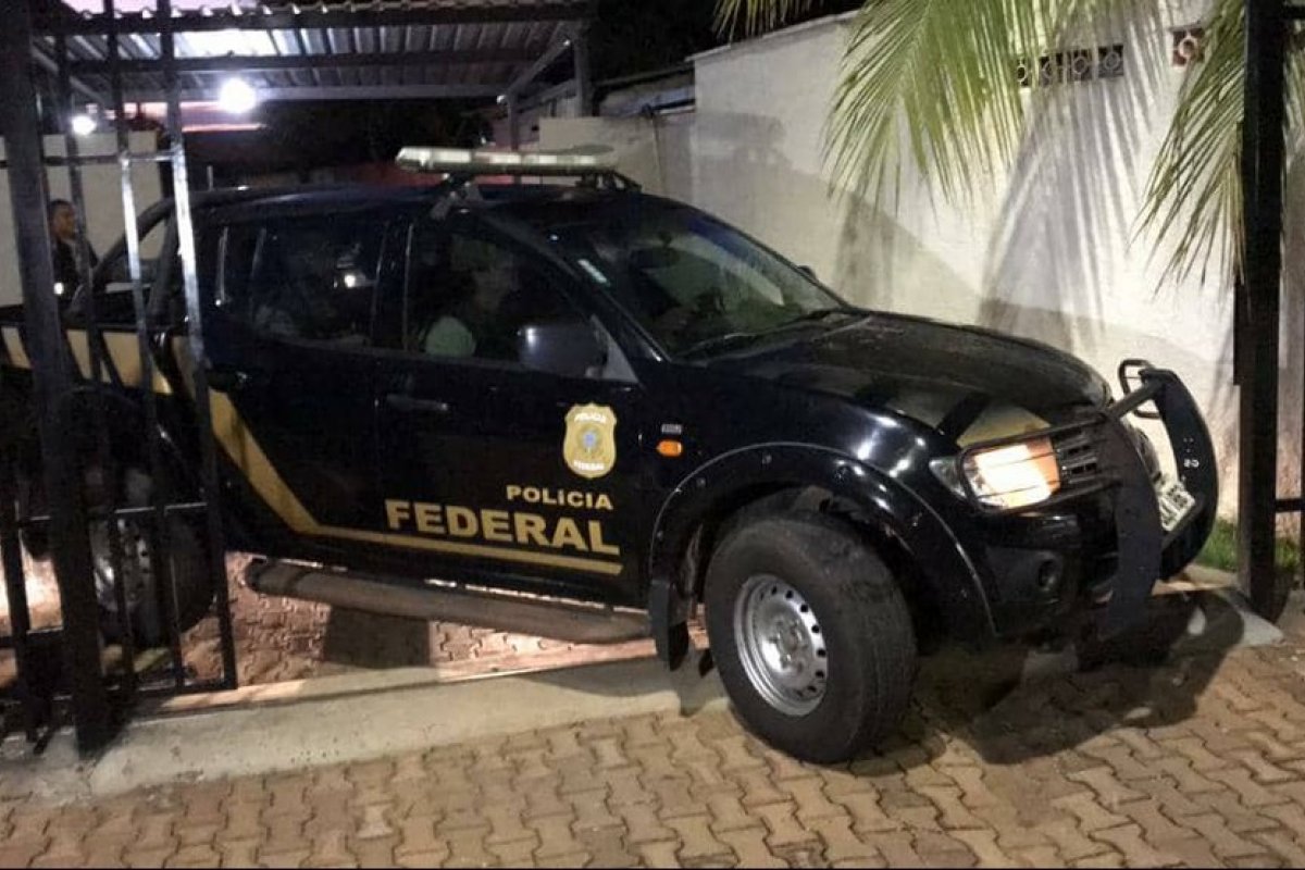 PF realiza buscas e prisões em operação contra contratos de tecnologia