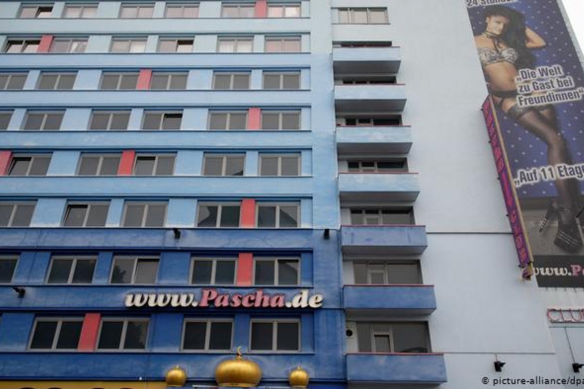 Após cinco meses fechado, maior bordel da Europa decreta falência por causa da pandemia