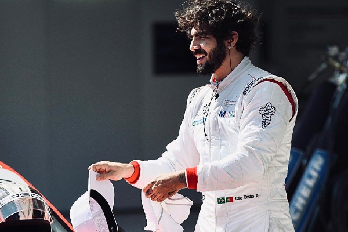 Caio Castro é o mais novo piloto profissional da Porshe Up