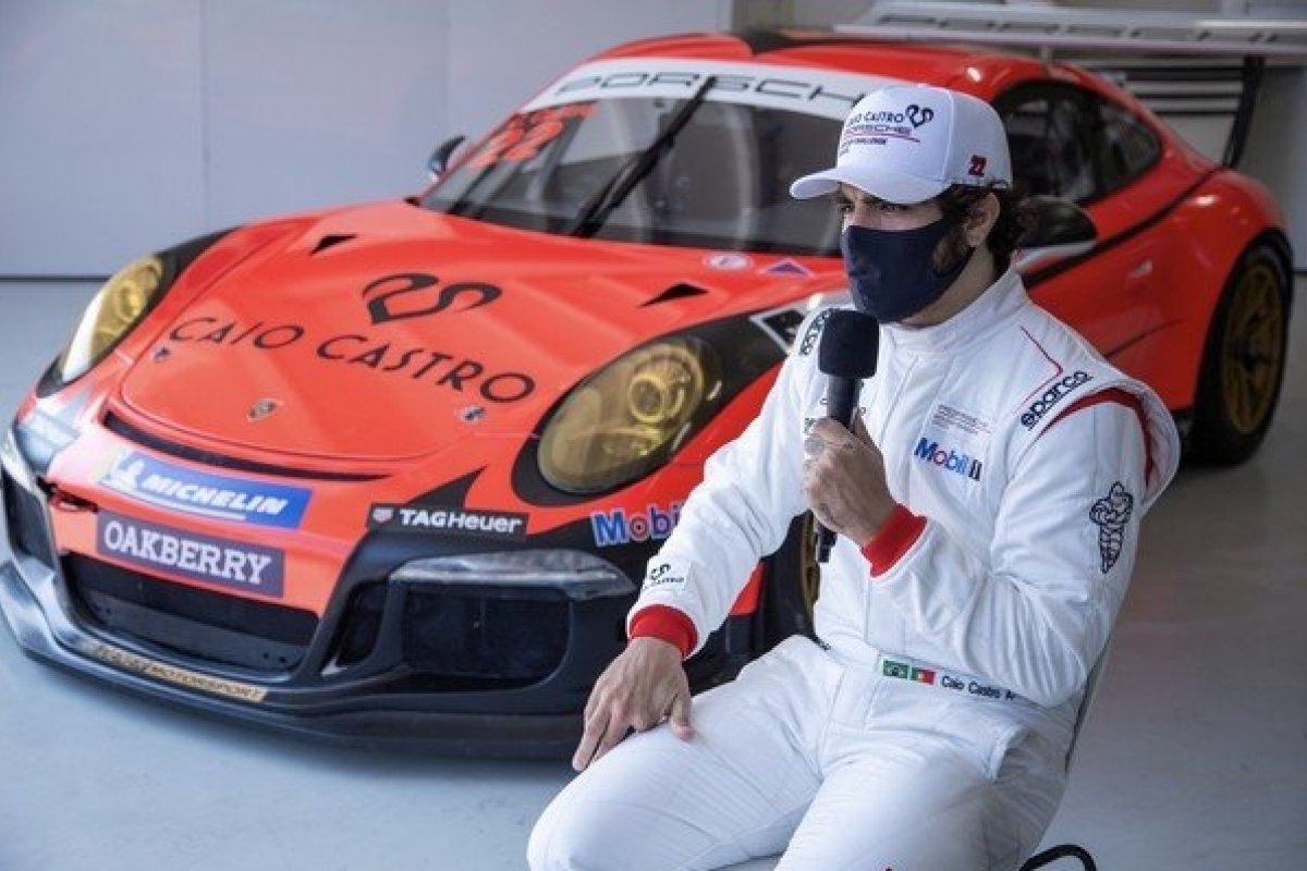 Caio Castro é anunciado como novo piloto da Porsche Cup