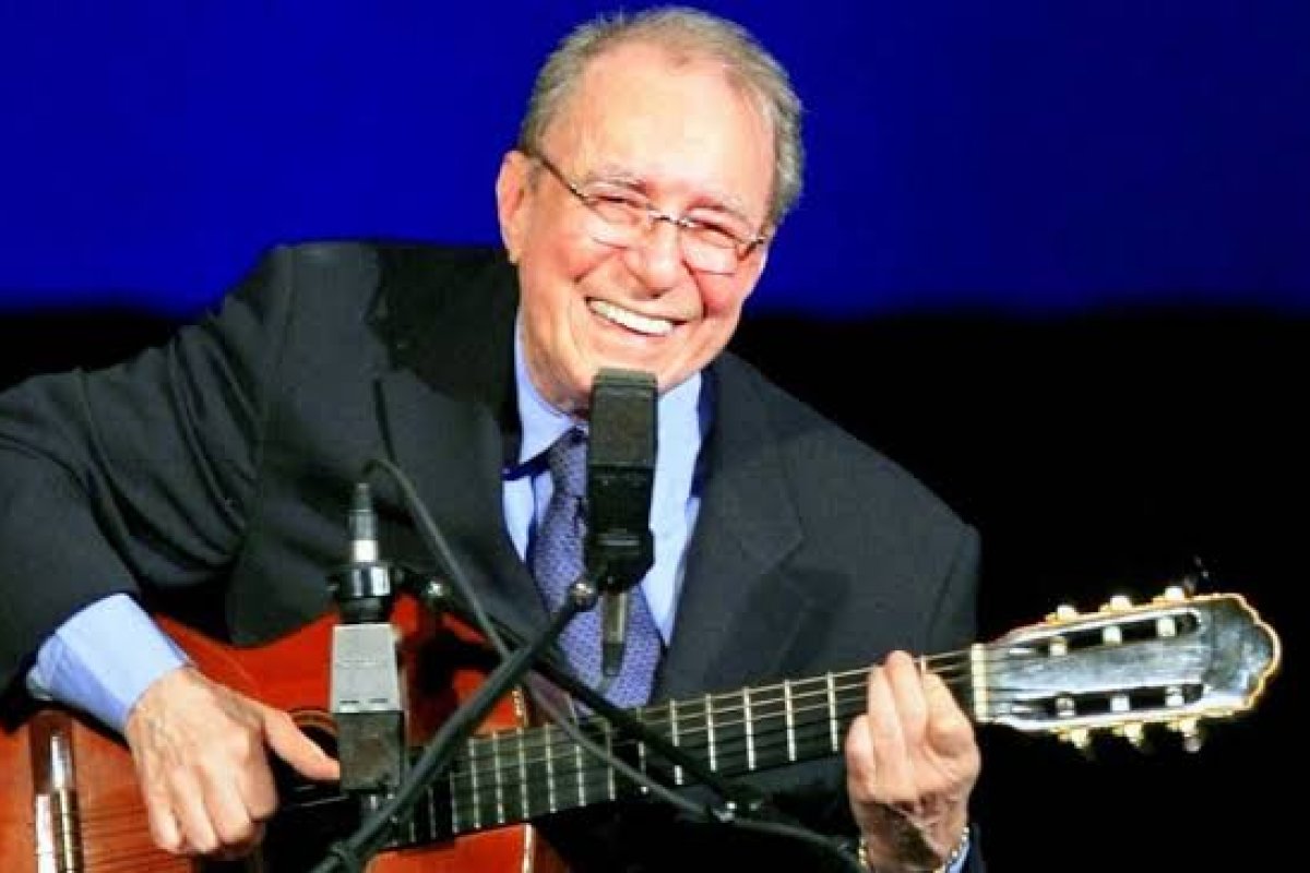 Imóvel que João Gilberto morou antes de morrer tem dívida de R$ 126 mil