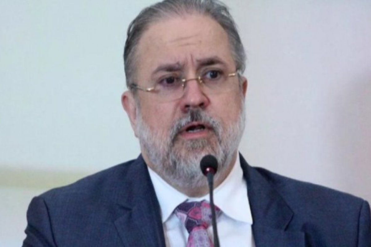 Aras recusa delação que citava filho do ex-ministro do TCU