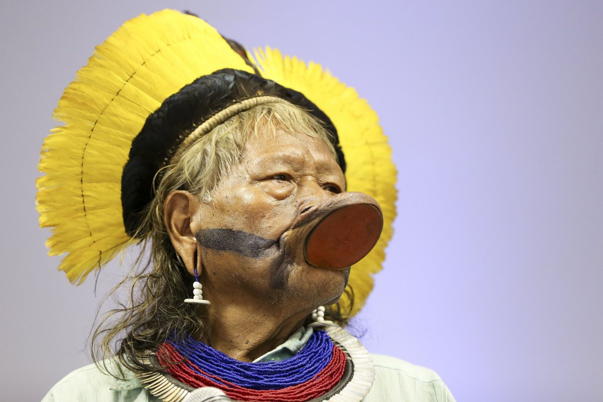 Cacique Raoni recebe alta após se recuperar da covid-19