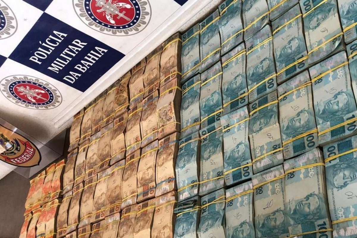 Operação policial conjunta prende um suspeito e apreende 180 quilos de drogas no sul da Bahia