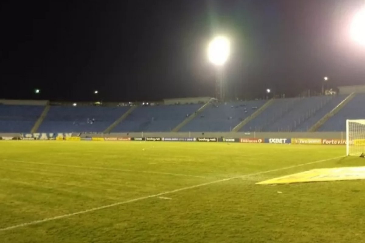 Vitória e Londrina vão empatando pela Série B