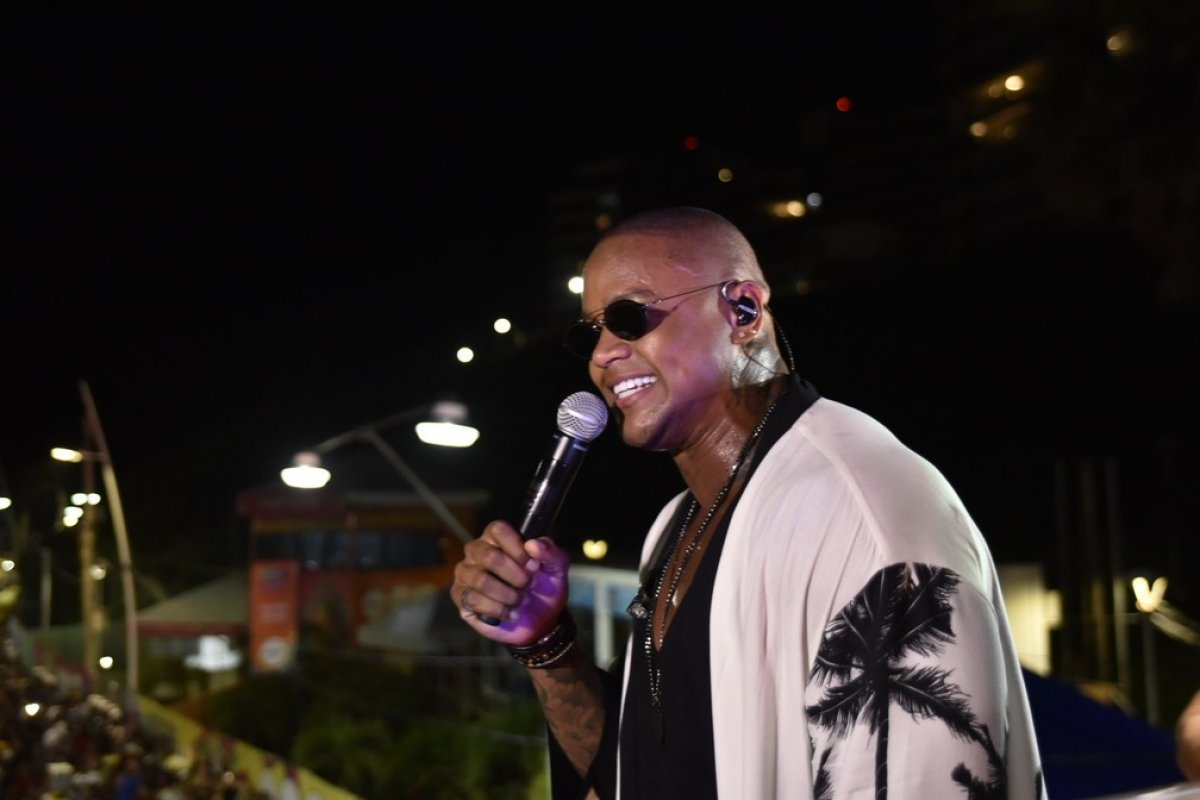 Confira as lives programadas para este sábado (5)