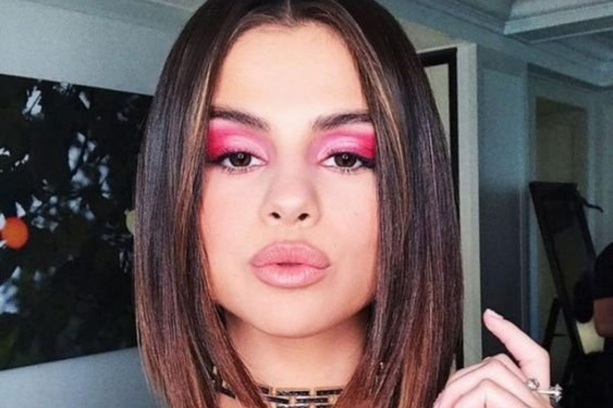 Make vibrante: Aposte na sombra pink na primavera