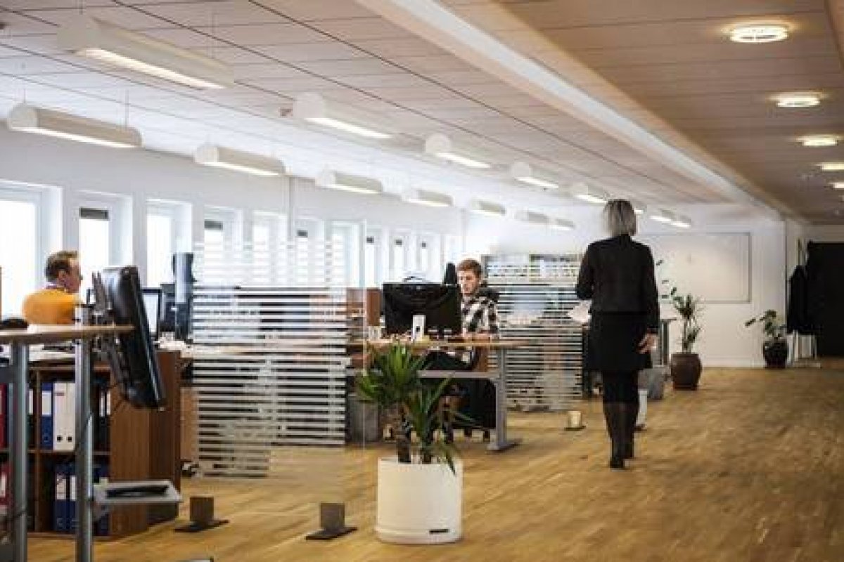 Por causa da pandemia, escritórios corporativos disponíveis salta de 20,9% para 50% em nove meses