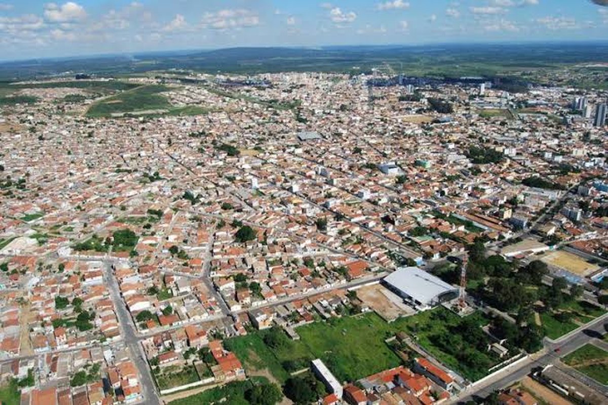 Vitória da Conquista libera eventos para até 100 pessoas