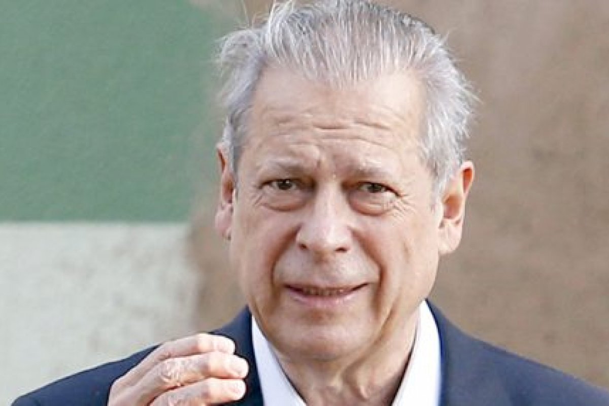 Com suspeita de câncer, José Dirceu faz cirurgia nos rins em São Paulo