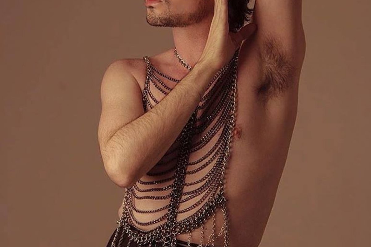 Johnny Hooker se despede da turnê ‘Coração’ em dois shows no Centro Histórico