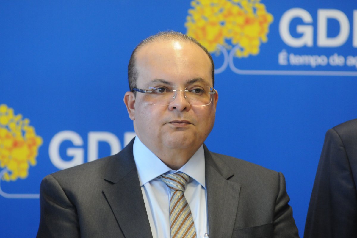 Governador Ibaneis Rocha testa positivo para o coronavírus
