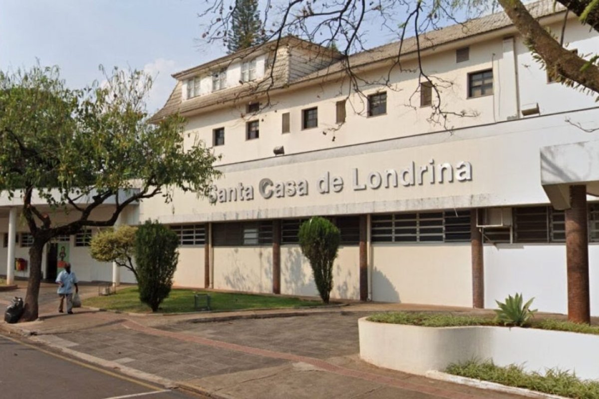 Idoso morre ao cair do segundo andar de um Hospital, mas unidade atesta Covid como causa da morte