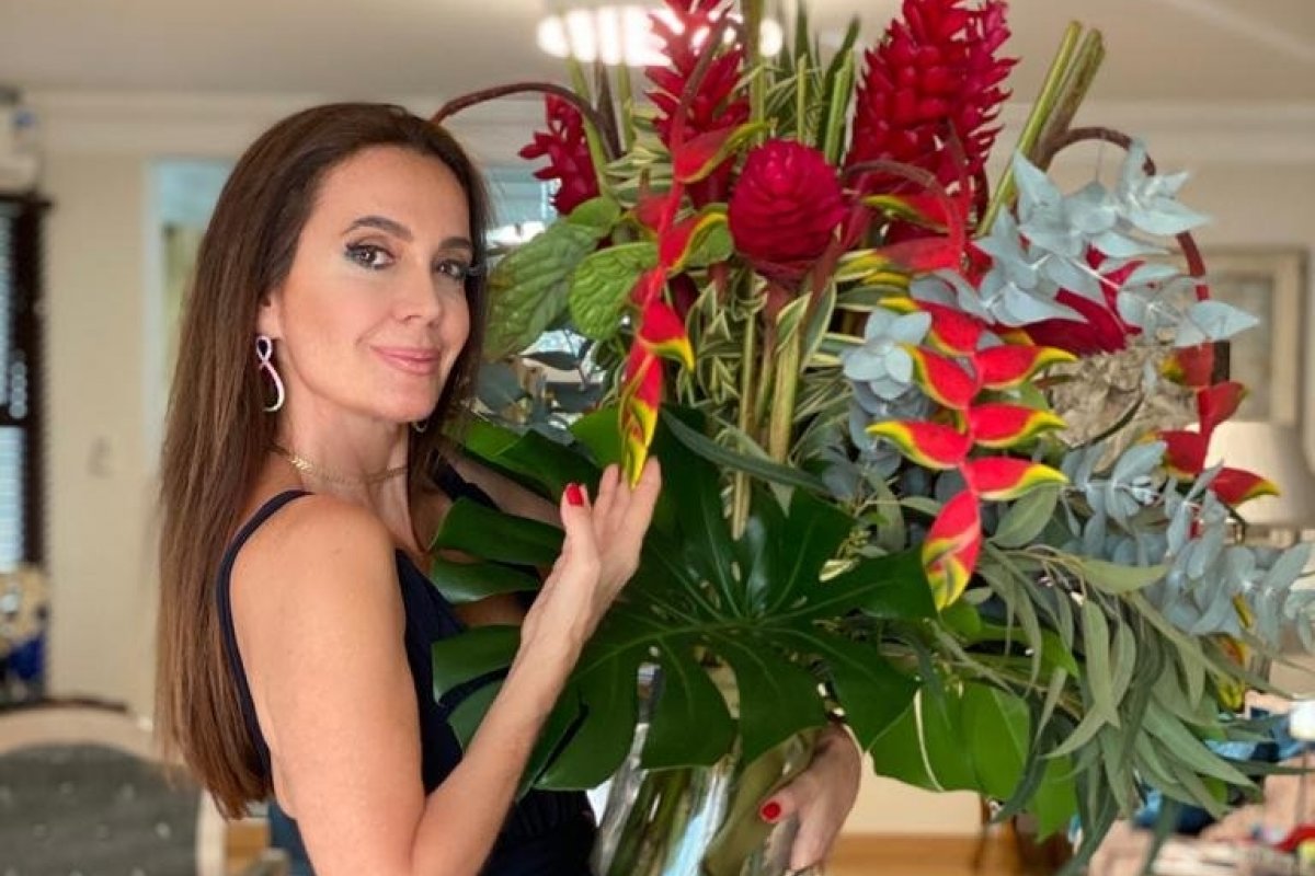Claudia Métne se inspira com as flores e arranjos da Florir a Vida