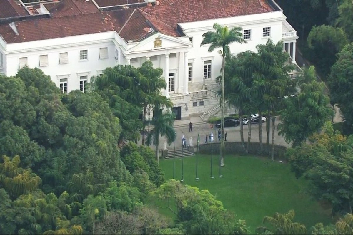 Justiça do RJ ordena operação de buscas no prédio de Crivella e na Prefeitura