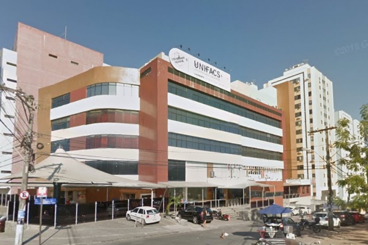 Evento internacional que discute tecnologia na área de saúde acontece em universidade de Salvador