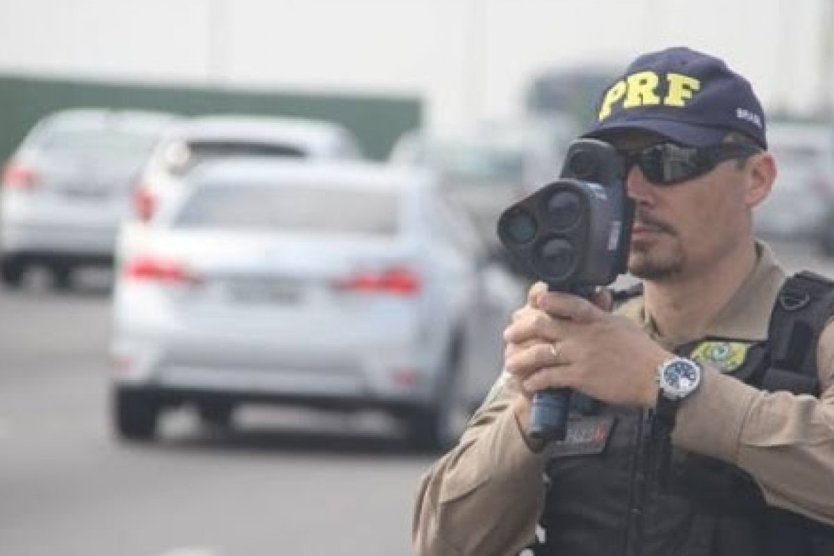 Contran proíbe uso de radar de trânsito escondido