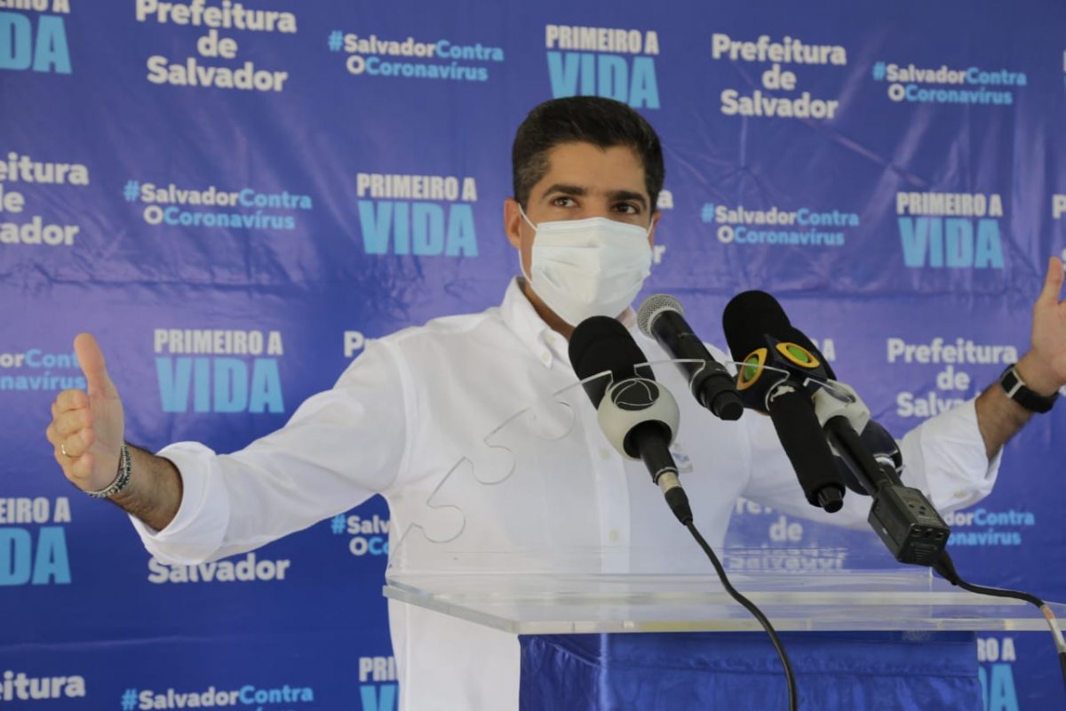 ACM Neto libera cinemas e teatros em Salvador