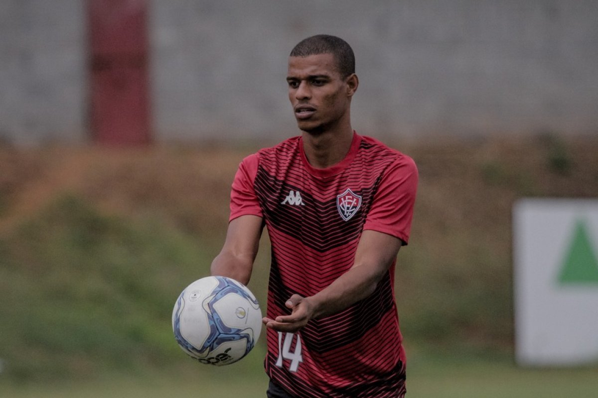 Com mal desempenho como visitante, Vitória buscará primeiro triunfo fora contra Cruzeiro no Mineirão