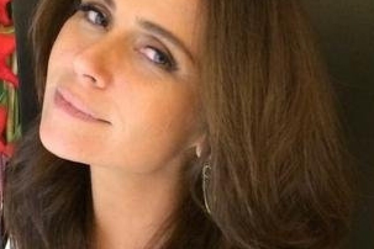 Giovanna Antonelli muda o visual