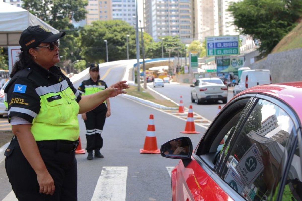 Covid-19: Transalvador retoma blitz da 'Lei Seca' com protocolos de segurança