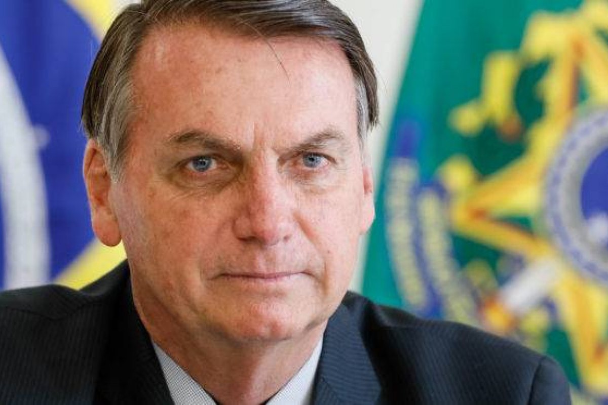 Segundo PGR, Bolsonaro pode bloquear seguidores em suas redes sociais