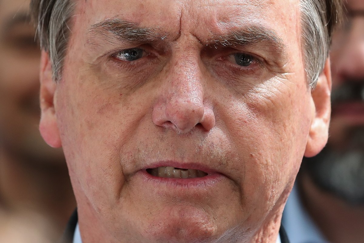 Bolsonaro avalia recurso para depor à PF por escrito