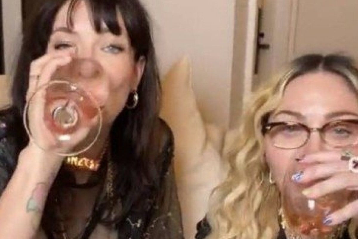 Madonna anuncia filme autobiográfico e fala dos fãs brasileiros