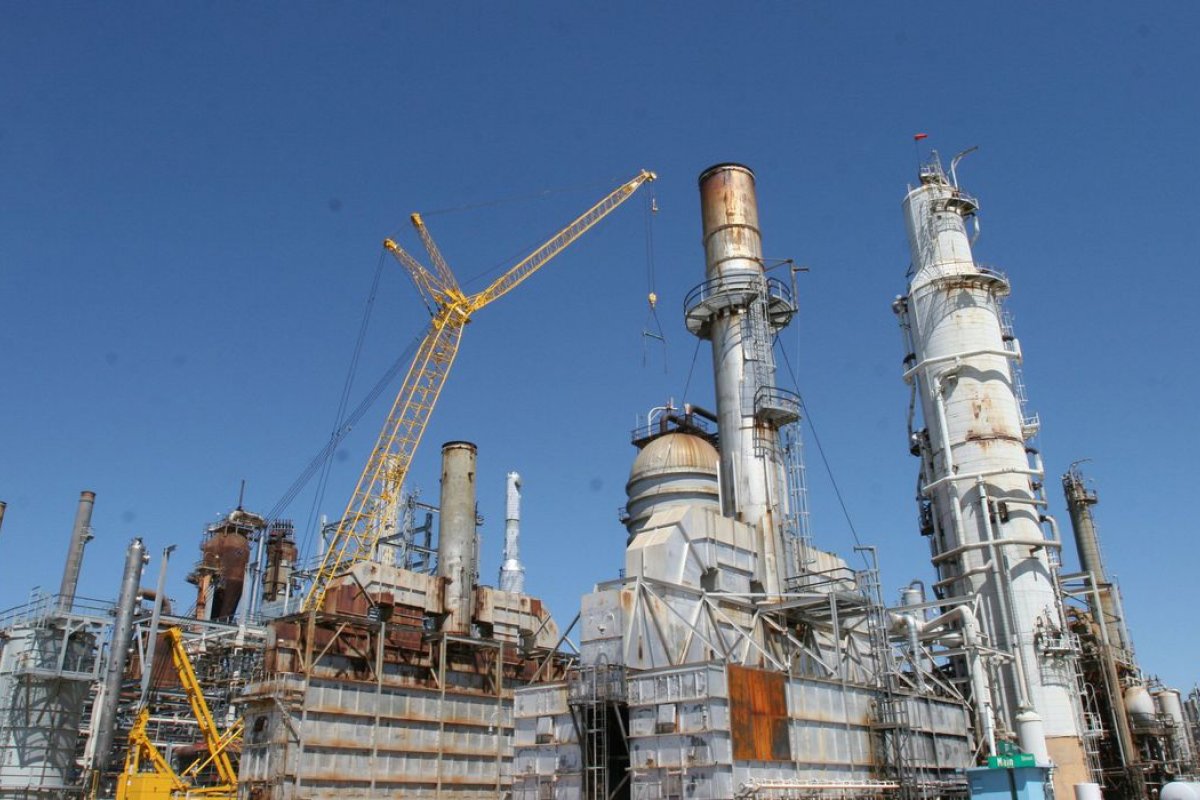 MPT acusa Petrobras de manter mais de 70 trabalhadores em cárcere privado