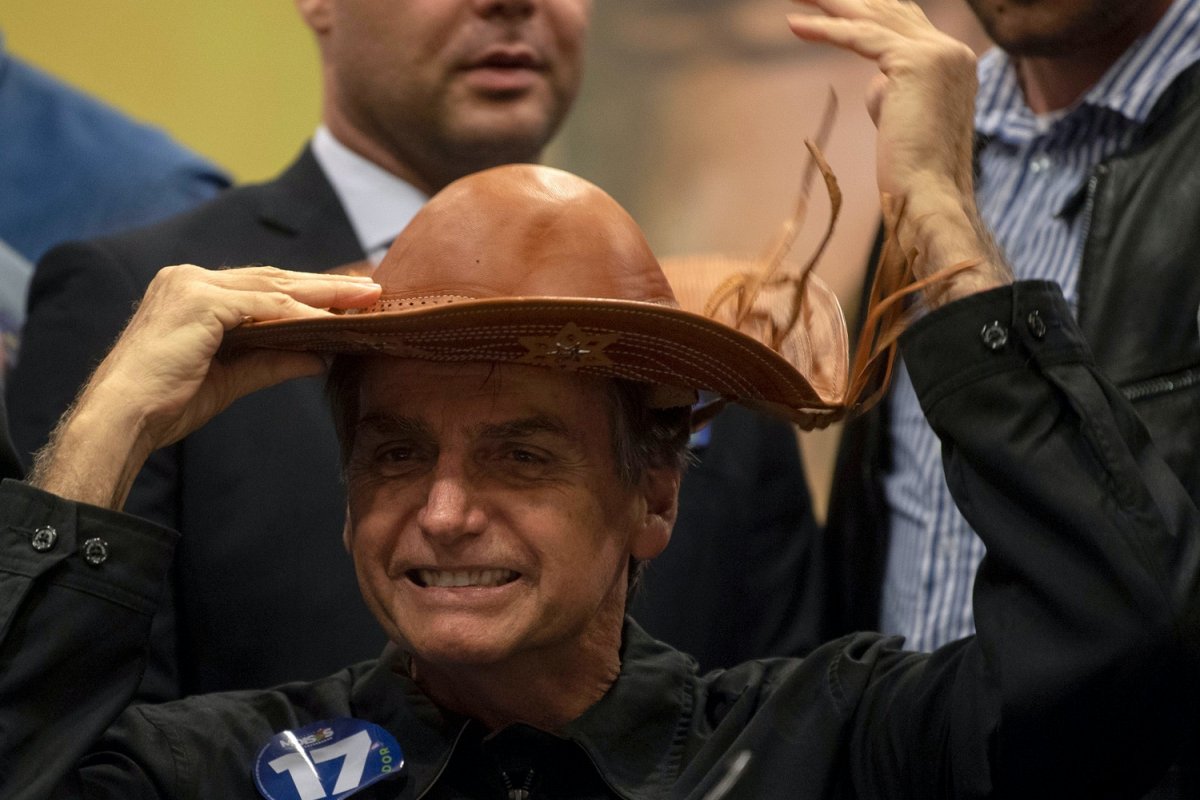 Bolsonaro continua visitas a cidades do Nordeste