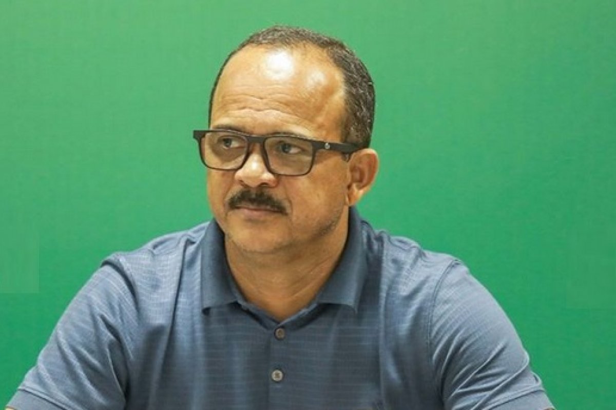 Prefeito de Camaçari faz novo teste para a covid-19 após apresentar sintomas da doença