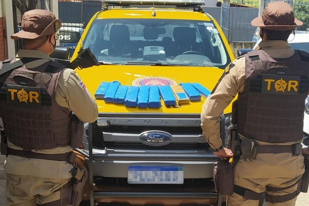 Mulher é presa ao transportar 10 tabletes de maconha em ônibus na Bahia