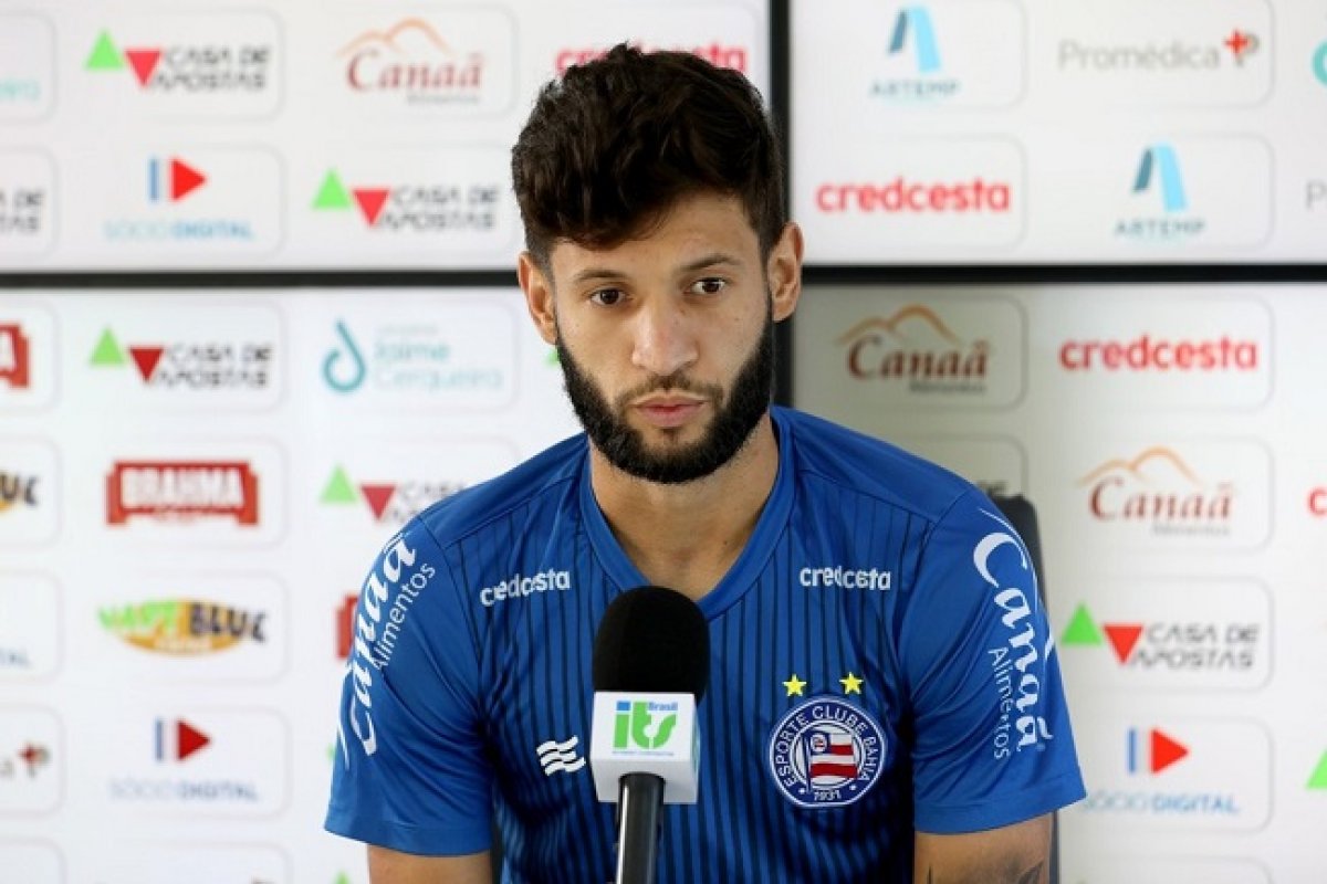 Com segunda pior defesa do Brasileirão, Capixaba revela dedicação para acertar setor