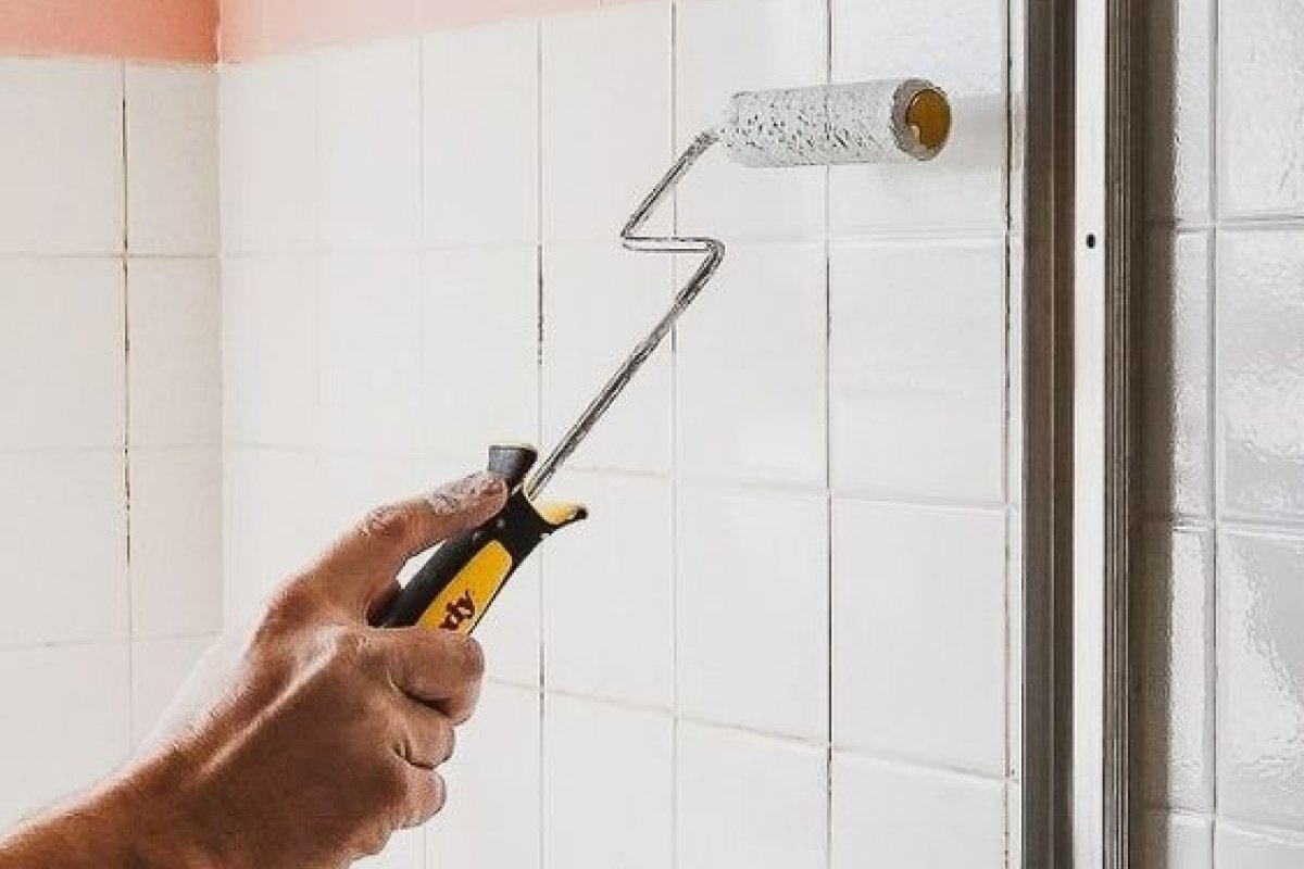 Como renovar os azulejos da casa sem reformar