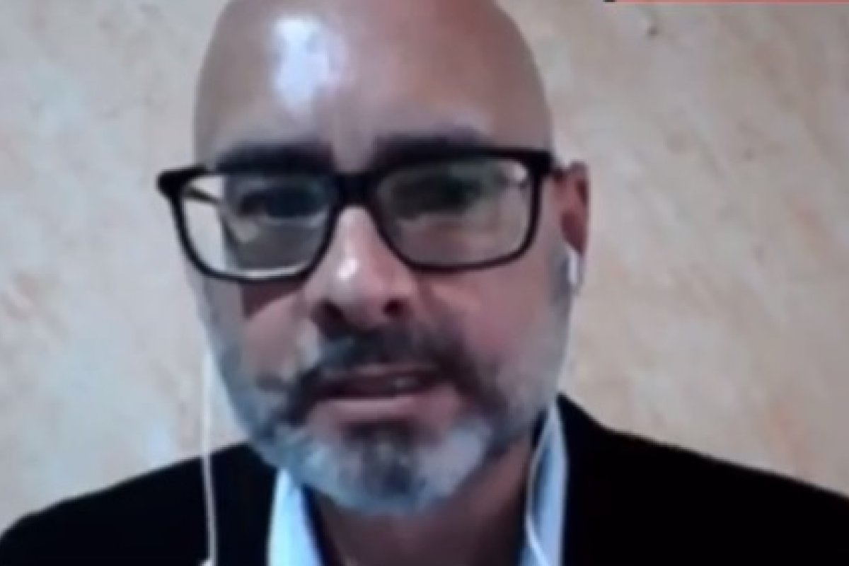 Vídeo: Médico critica discussões sobre retorno às aulas e diz que professores são "esquerdistas comunistas"