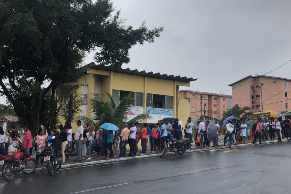 Ação que oferta empregos registra alto fluxo de candidatos