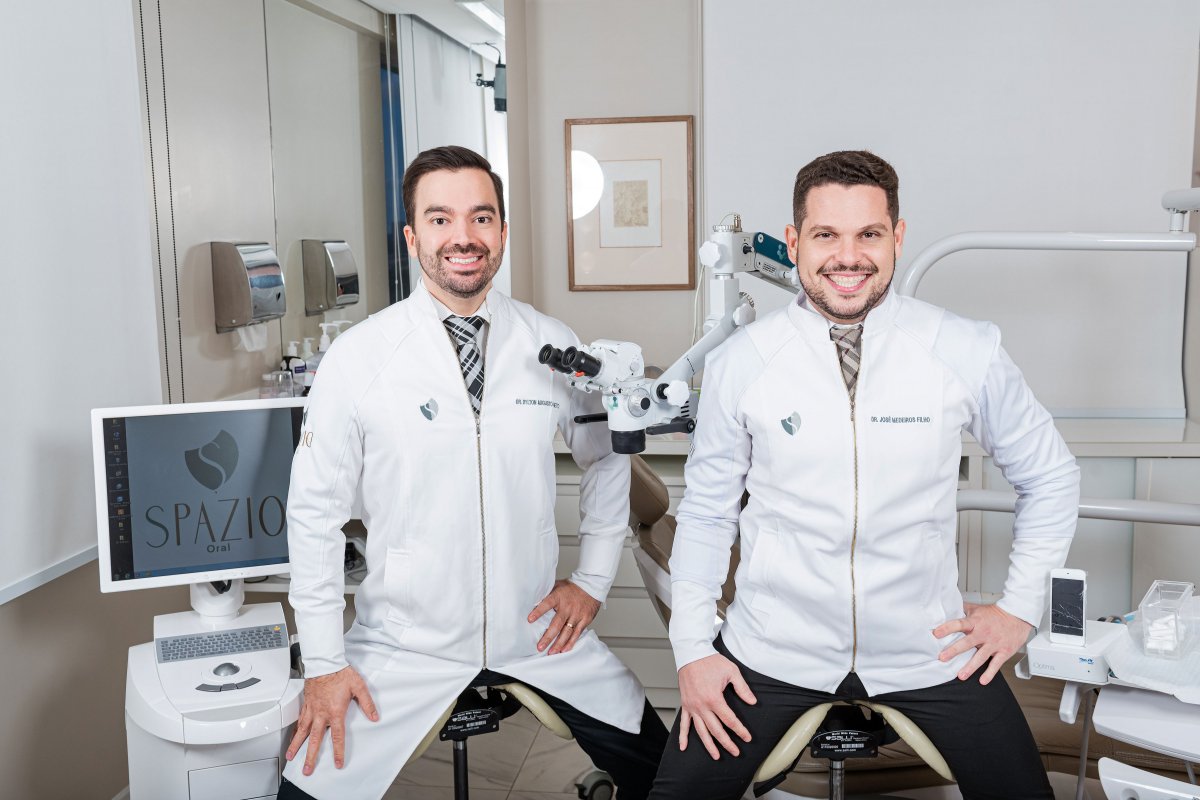 Dentistas investem em tecnologia com equipamento clínico inovador