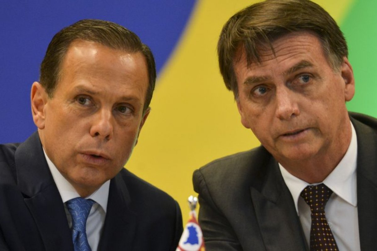 Dória elogia Bolsonaro pela efetivação de Pazuello: "Decisão correta"