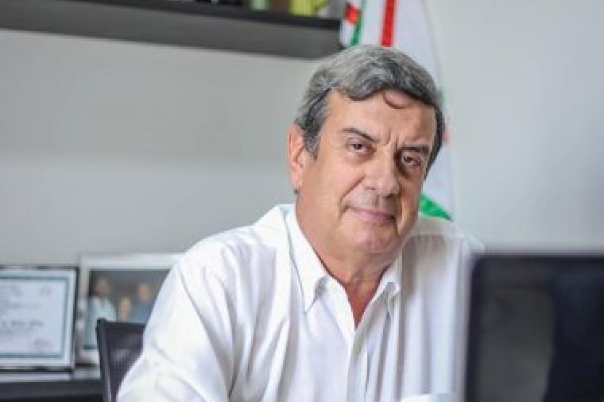 Prefeito de Feira de Santana é multado pelo TCM por irregularidades em licitação