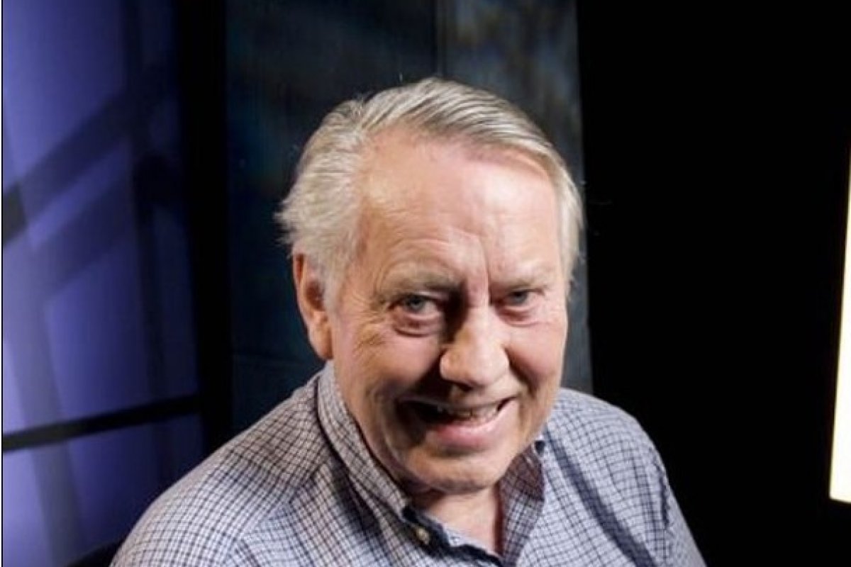 Chuck Feeney doa fortuna de US$ 8 bilhões para caridade