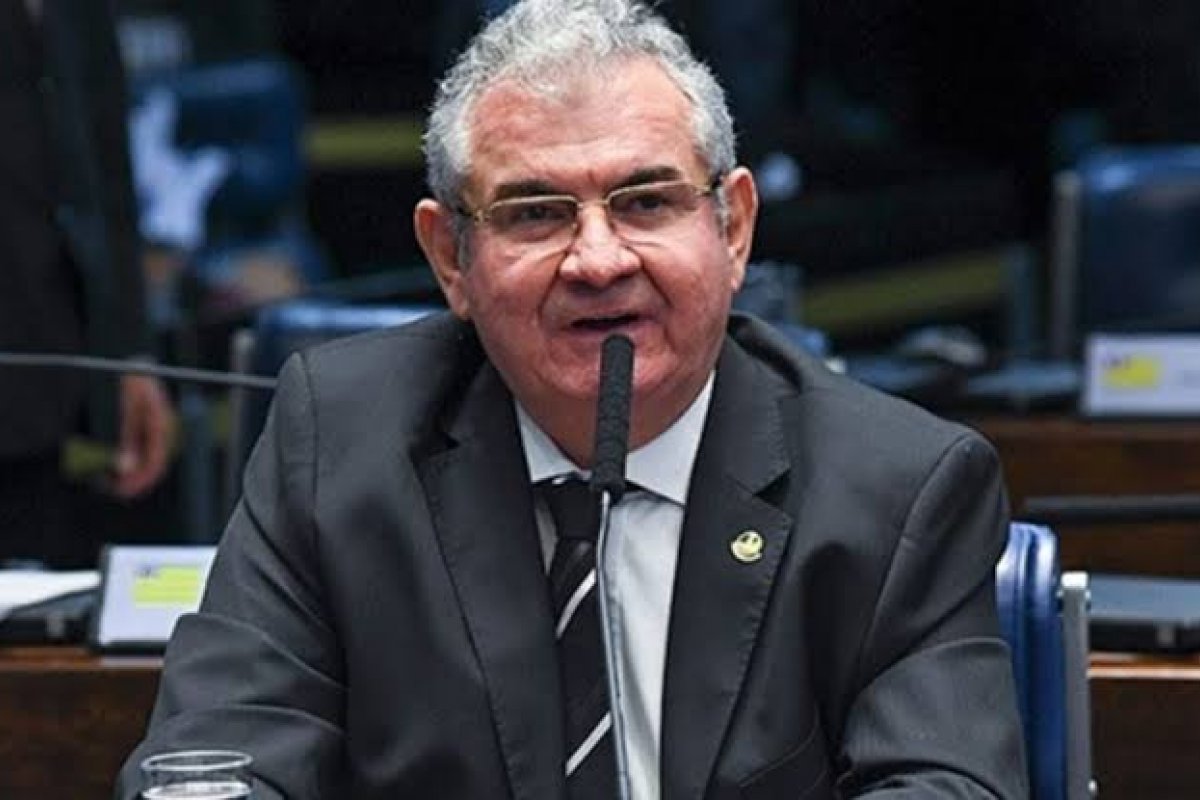 Coronel diz que tem apoio de Guedes para liberar jogos de azar