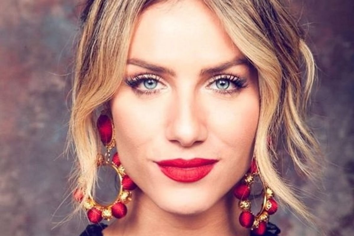 Maxi brincos: Confira inspirações para todos os gostos