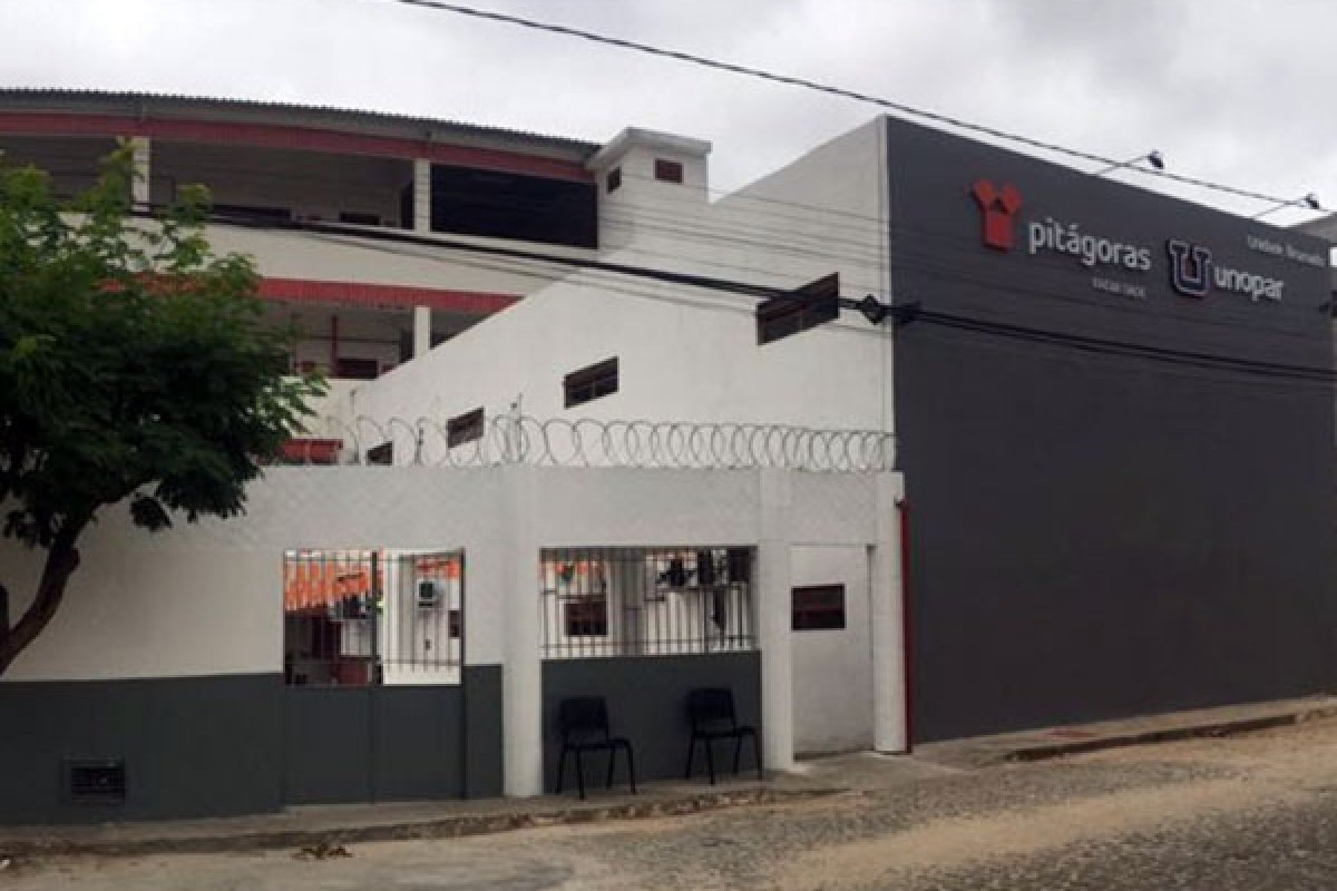 MP pede à Justiça redução de mensalidades em três unidades de ensino no sul da Bahia durante a pandemia