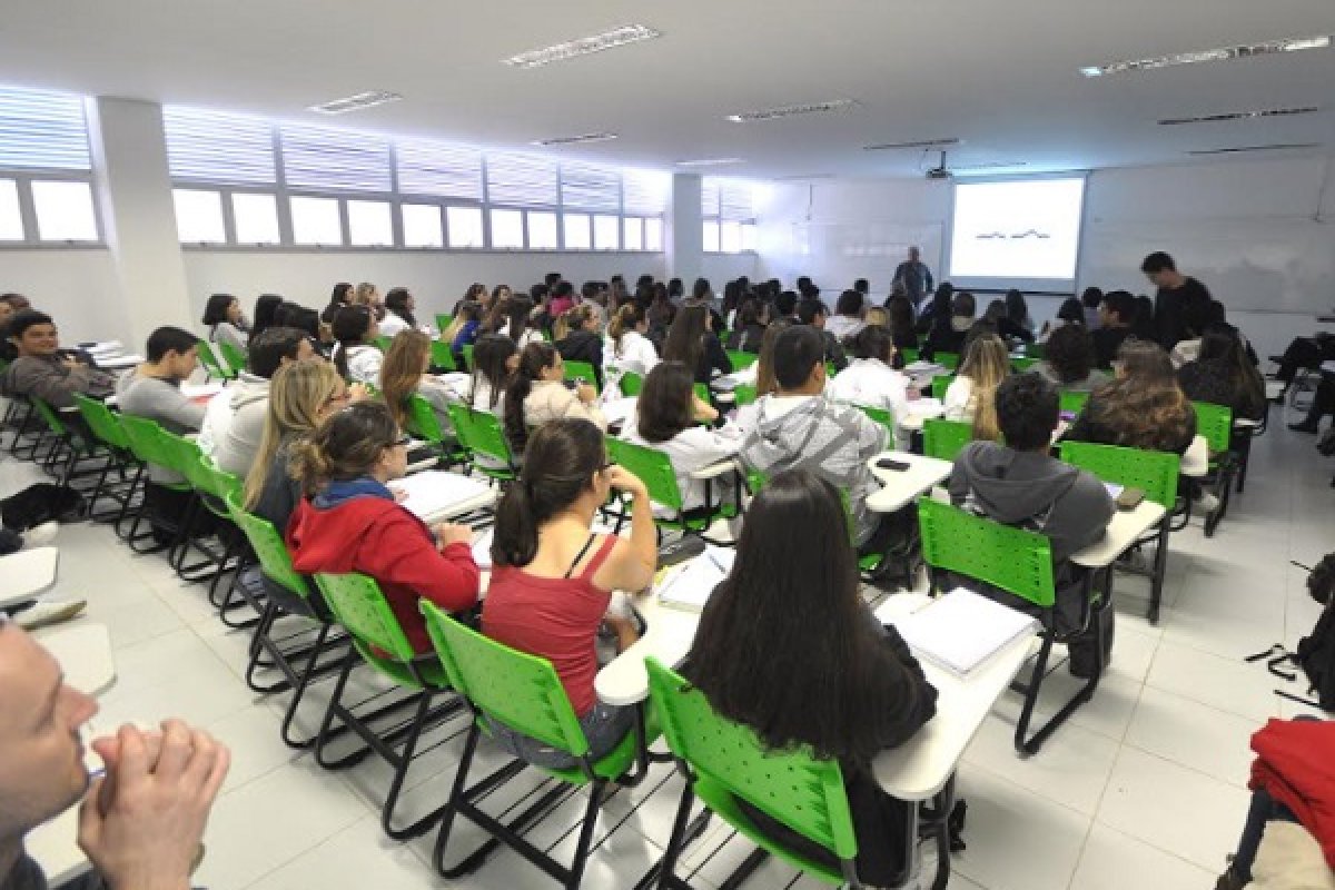 Faculdades de São Paulo podem ter aulas presenciais a partir de outubro