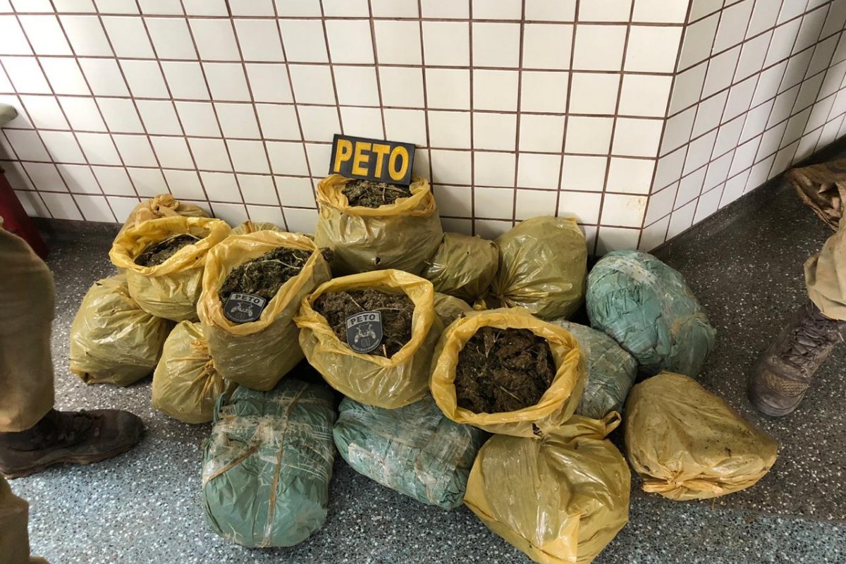 Trinta quilos de maconha são apreendidos em Itinga
