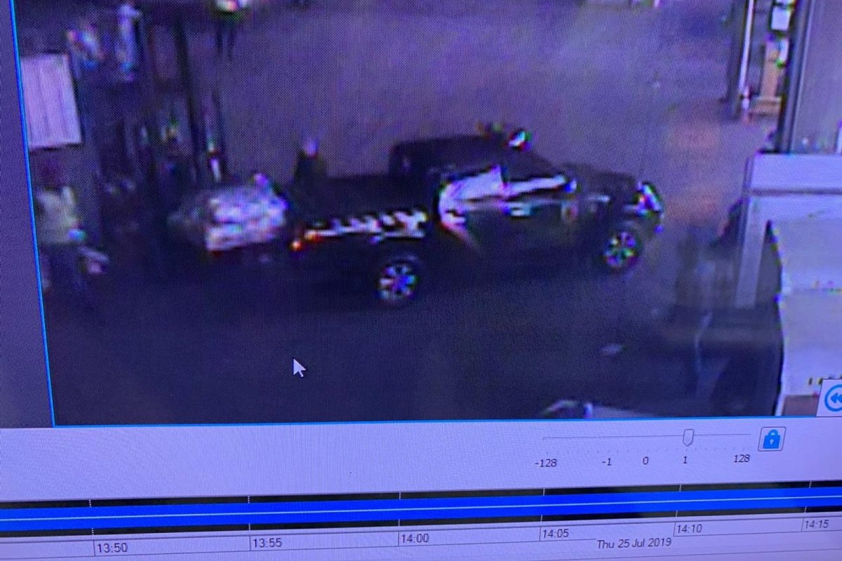 Cerca de 750 kg de metais preciosos são roubados em aeroporto de São Paulo